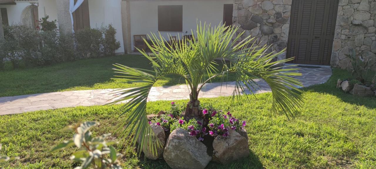 Dolce Casa Baia Sant'Anna - Будони Екстериор снимка